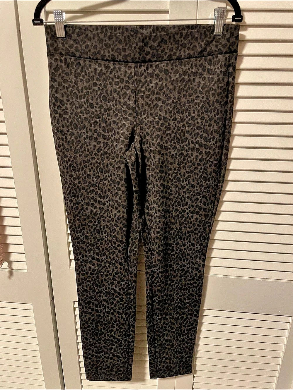 NYDJ Leopard Print Leggings Size 4 Like New